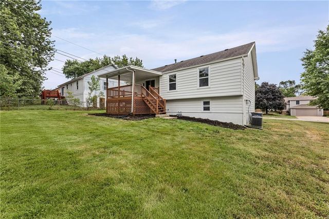 21400 W 181st Terrace, Olathe, KS 66062