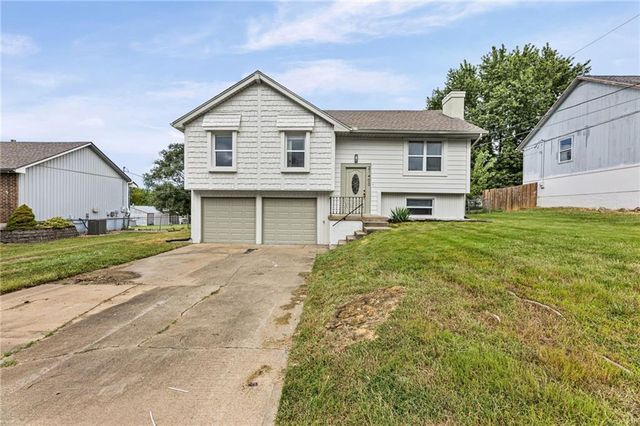 21400 W 181st Terrace, Olathe, KS 66062