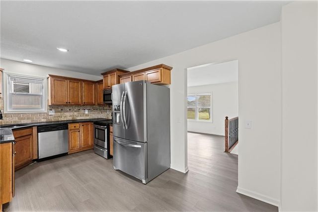 21400 W 181st Terrace, Olathe, KS 66062