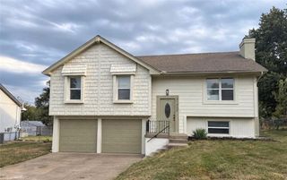 21400 W 181st Terrace, Olathe, KS 66062