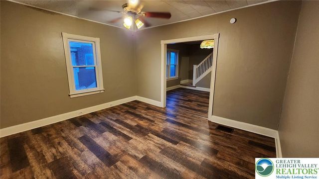 262 Broad Street, Bath Boro, PA 18014