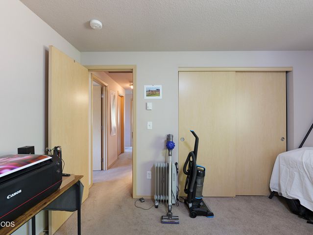 10 Quail Run Drive, Shady Cove, OR 97539