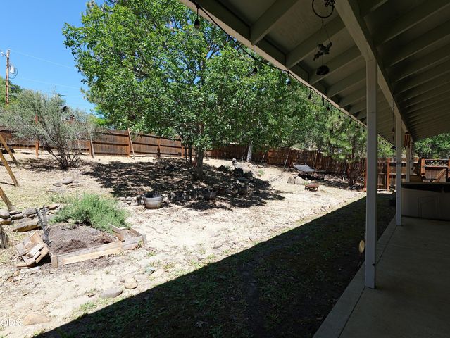 10 Quail Run Drive, Shady Cove, OR 97539