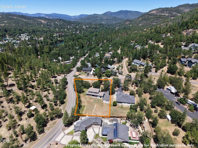 10 Quail Run Drive, Shady Cove, OR 97539