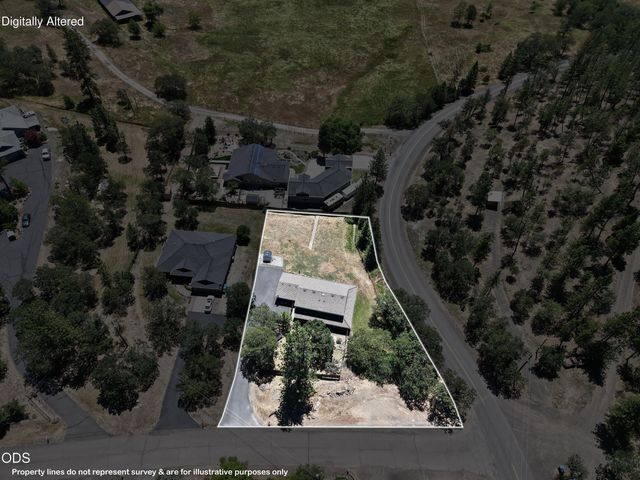 10 Quail Run Drive, Shady Cove, OR 97539