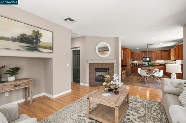 1775 Rose Gate Cmn, Livermore, CA 94551