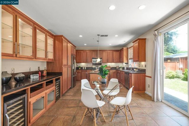 1775 Rose Gate Cmn, Livermore, CA 94551