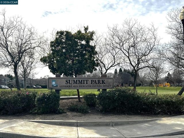 1775 Rose Gate Cmn, Livermore, CA 94551