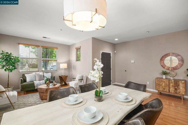 1775 Rose Gate Cmn, Livermore, CA 94551