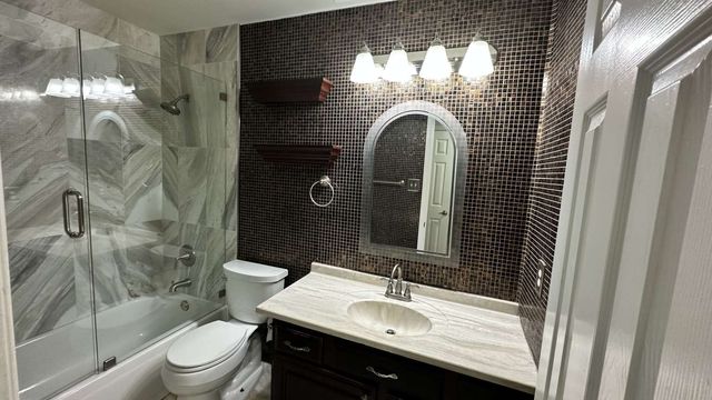 5713 Allen Lane, Rowlett, TX 75088