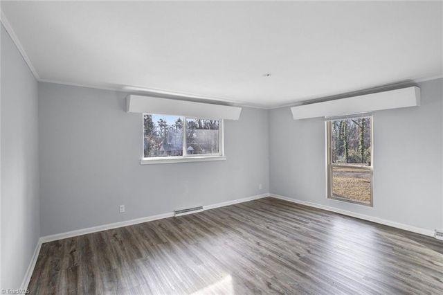 423 Dogwood Circle, High Point, NC 27260