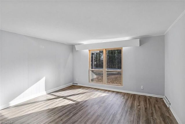 423 Dogwood Circle, High Point, NC 27260