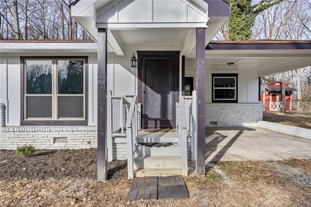 423 Dogwood Circle, High Point, NC 27260