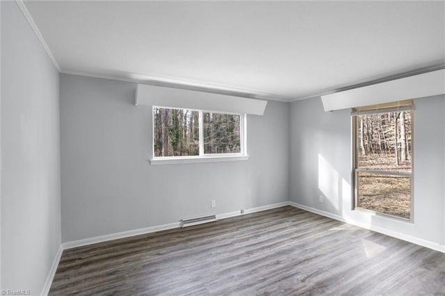 423 Dogwood Circle, High Point, NC 27260