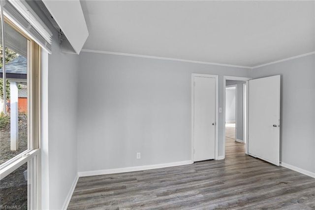 423 Dogwood Circle, High Point, NC 27260