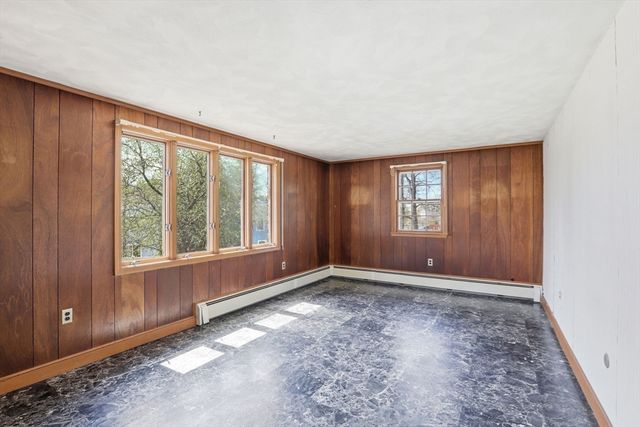 306 Fairmount Ave, Boston, MA 02136