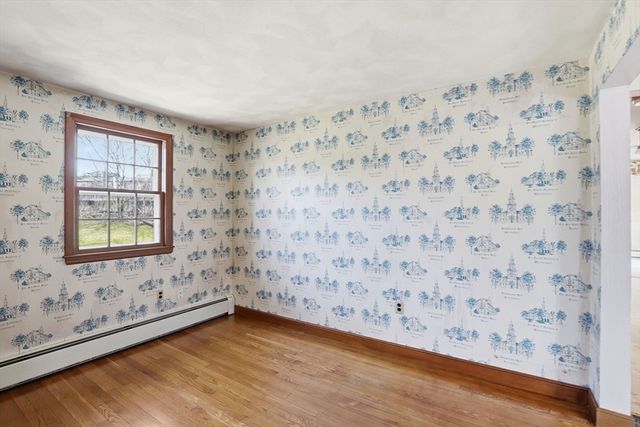 306 Fairmount Ave, Boston, MA 02136