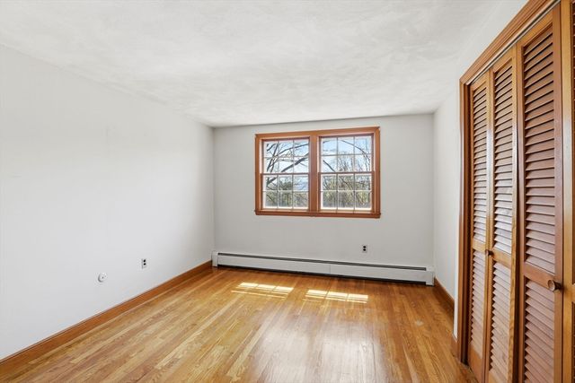 306 Fairmount Ave, Boston, MA 02136