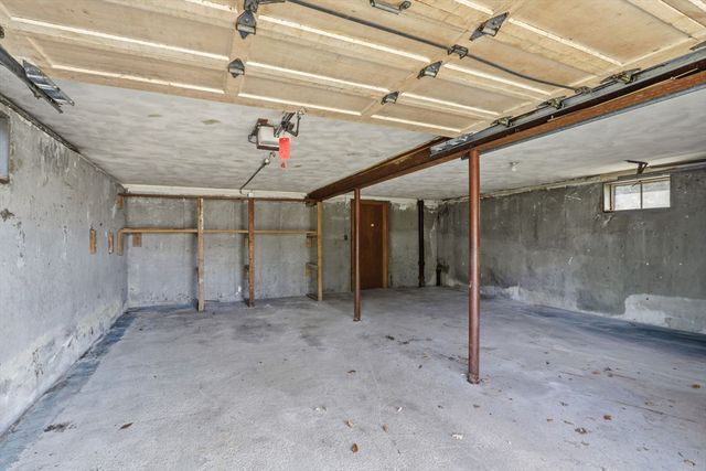 306 Fairmount Ave, Boston, MA 02136