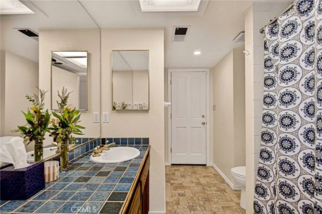 142 Honey Run Rd, Chico, CA 95928