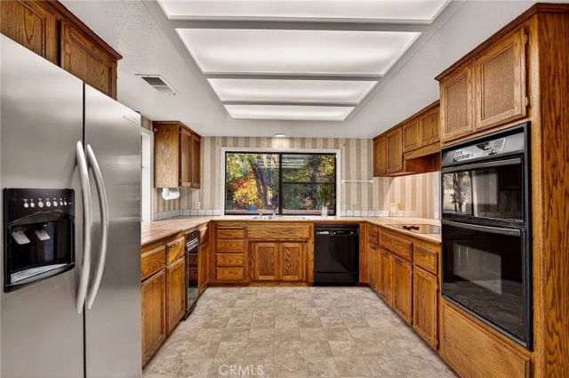 142 Honey Run Rd, Chico, CA 95928