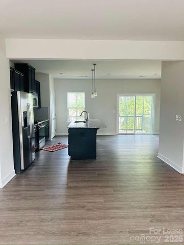 9904 Oaklawn Boulevard NW, Huntersville, NC 28078