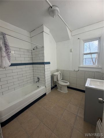 45 Otis Place, Buffalo, NY 14209