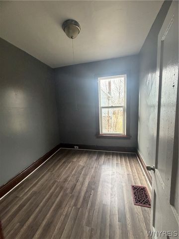 45 Otis Place, Buffalo, NY 14209