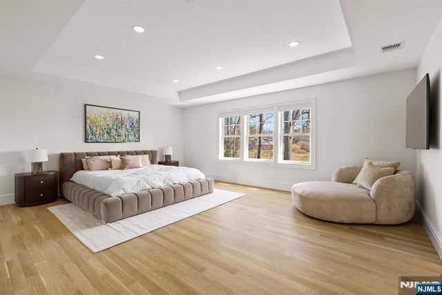 780 Frederick Court, Wyckoff, NJ 07481