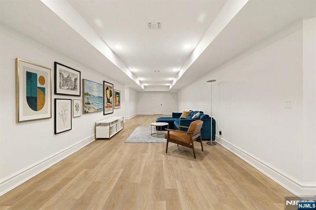 780 Frederick Court, Wyckoff, NJ 07481