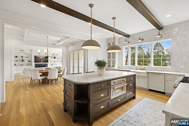 780 Frederick Court, Wyckoff, NJ 07481