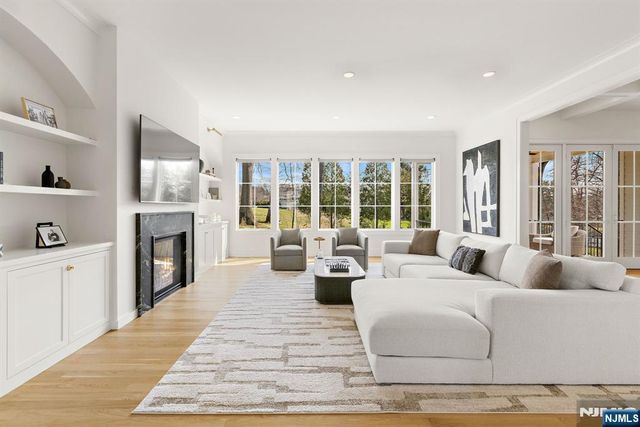 780 Frederick Court, Wyckoff, NJ 07481