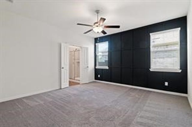 4529 Hemingway Avenue, Aubrey, TX 76227
