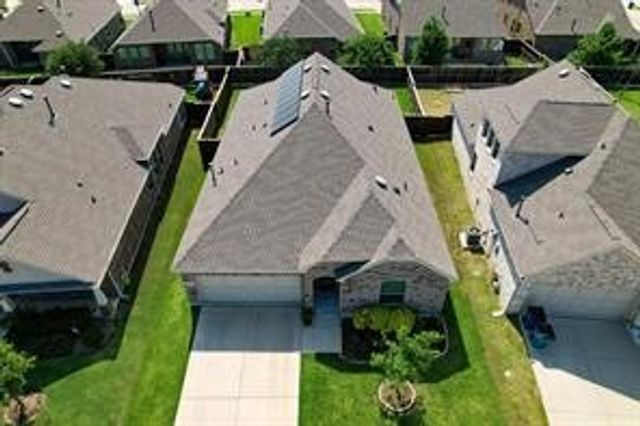 4529 Hemingway Avenue, Aubrey, TX 76227