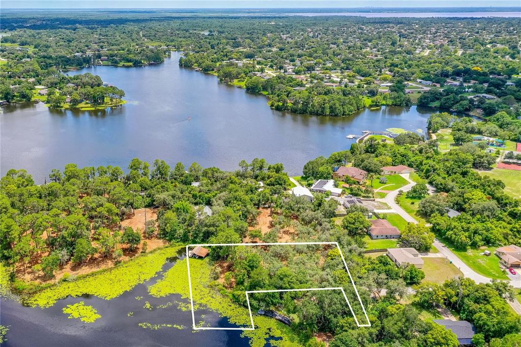 Image 3 of property listing at TWIN OAK STREET, Deltona, FL 32725