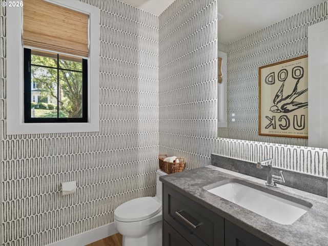 3351 FIR RIDGE Rd, Lake Oswego, OR 97035