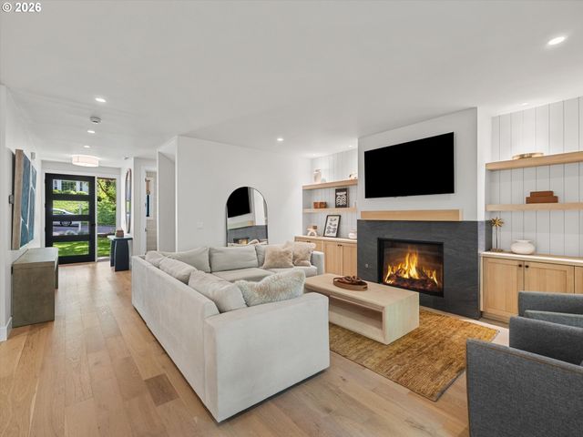 3351 FIR RIDGE Rd, Lake Oswego, OR 97035