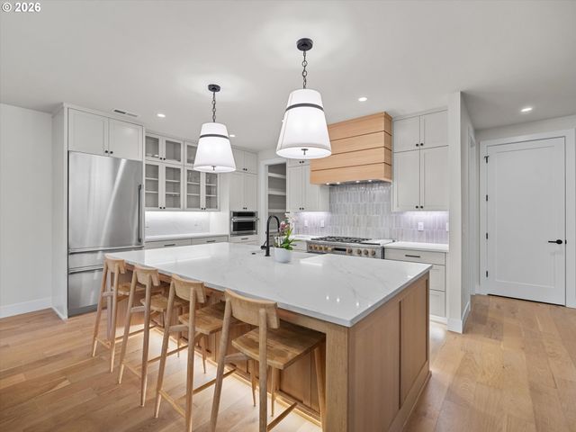 3351 FIR RIDGE Rd, Lake Oswego, OR 97035