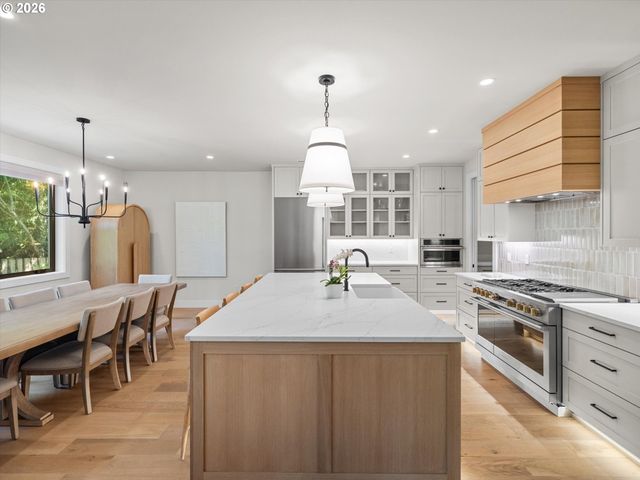 3351 FIR RIDGE Rd, Lake Oswego, OR 97035