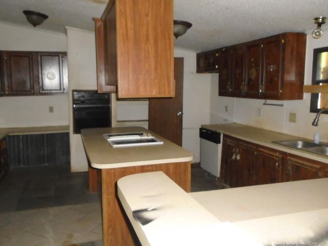 3600 Quarter Horse Lane, Parkton, NC 28371