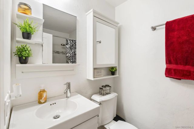 12979 Calle De Las Rosas, San Diego, CA 92129