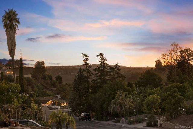 12979 Calle De Las Rosas, San Diego, CA 92129