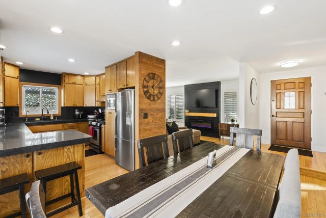 12979 Calle De Las Rosas, San Diego, CA 92129