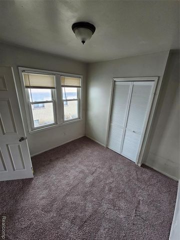 18635 Meier Street, Roseville, MI 48066