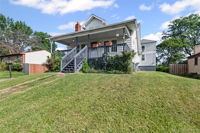 18635 Meier Street, Roseville, MI 48066