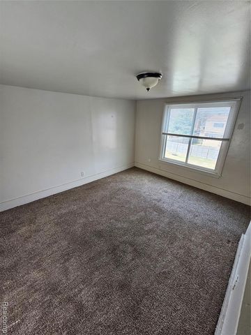 18635 Meier Street, Roseville, MI 48066