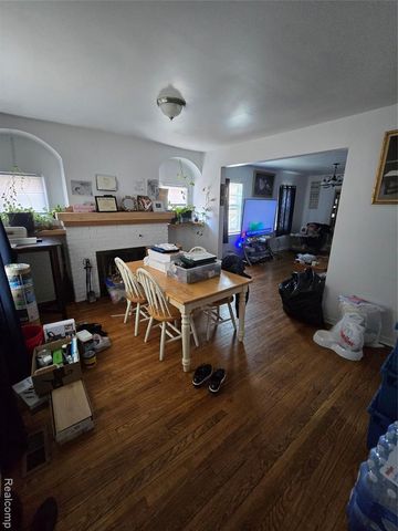 18635 Meier Street, Roseville, MI 48066