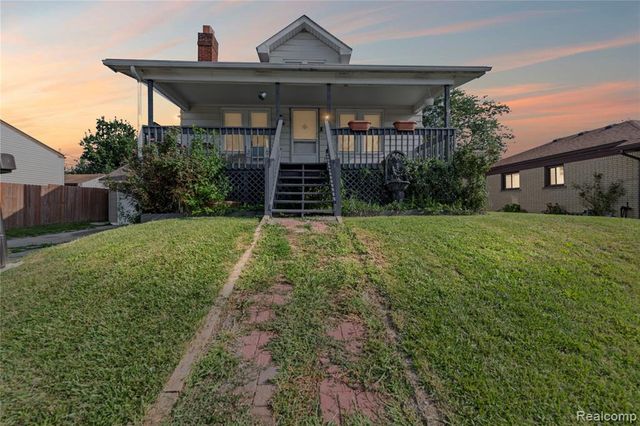 18635 Meier Street, Roseville, MI 48066