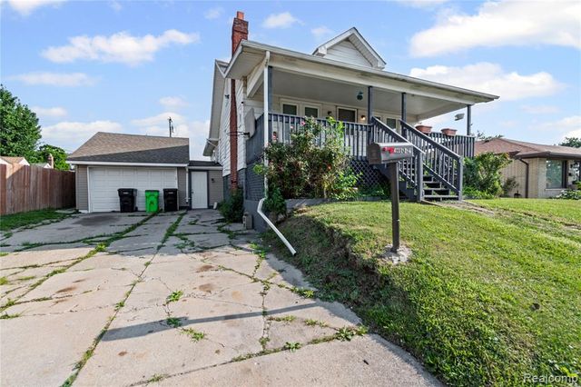 18635 Meier Street, Roseville, MI 48066