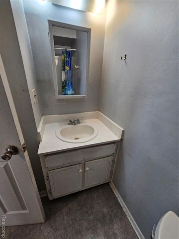 18635 Meier Street, Roseville, MI 48066